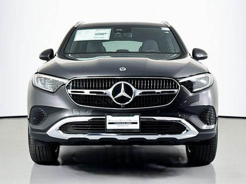 New 2026 Mercedes-Benz GLC 300 image 2