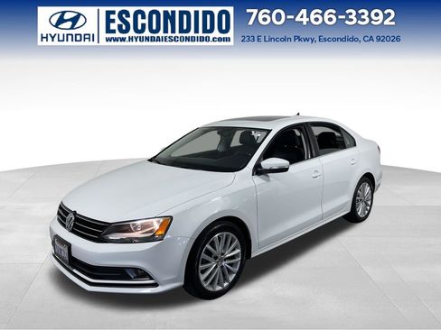 Used 2016 Volkswagen Jetta SEL FWD image 1