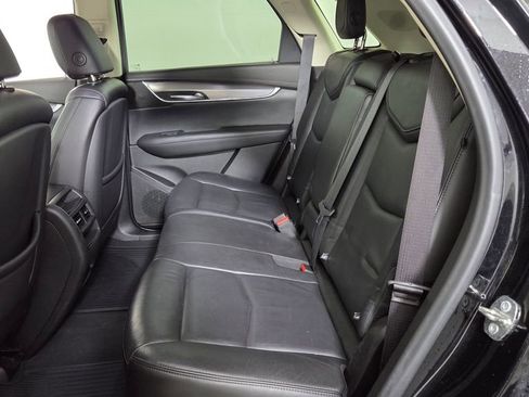 Used 2018 Cadillac XT5 Luxury w/ Driver Awareness Package image 30