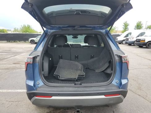 Certified 2025 Chevrolet Equinox LT w/ Safety and Technology Package AWD/4WD image 24
