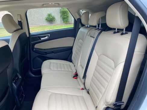 Used 2021 Ford Edge SEL w/ Convenience Package FWD image 41