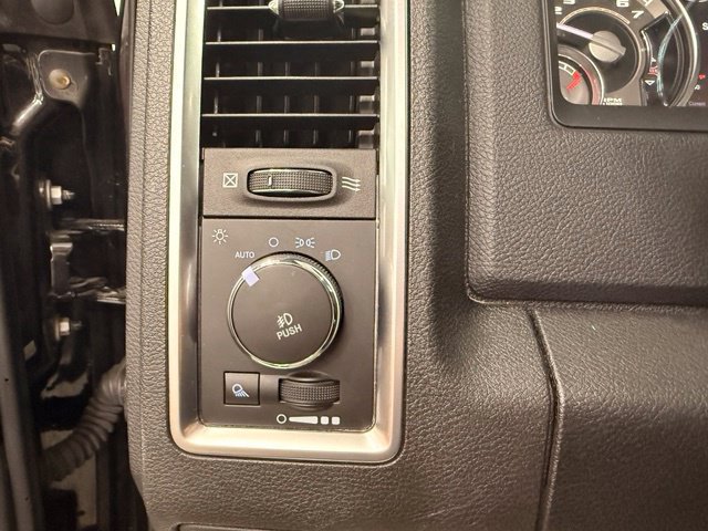 Used 2017 RAM 2500 Limited AWD/4WD image 19