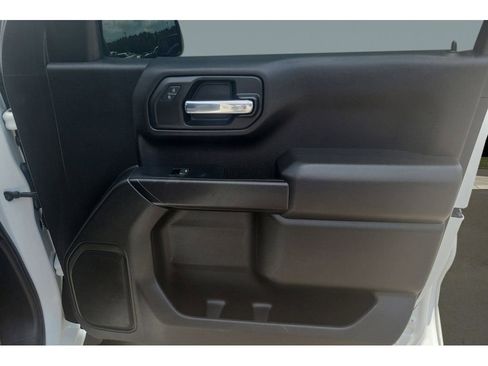 Used 2023 Chevrolet Silverado 1500 Custom AWD/4WD image 18
