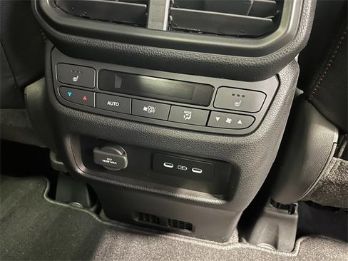 New 2026 Honda Ridgeline Black Edition image 22