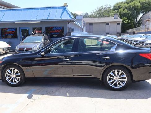 Used 2017 INFINITI Q50 3.0t Premium RWD image 4