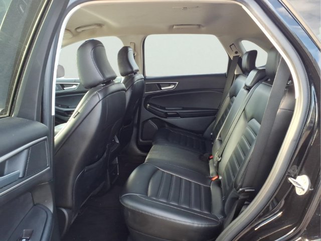 Used 2023 Ford Edge SEL AWD/4WD image 11