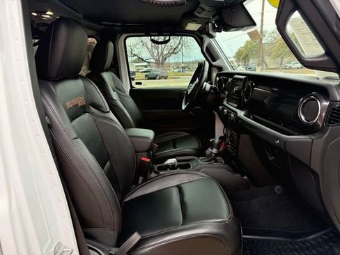 Used 2021 Jeep Wrangler Unlimited Rubicon image 30