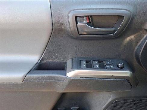 Used 2023 Toyota Tacoma SR5 image 12