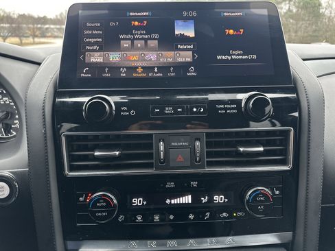 Used 2022 Nissan Armada SL w/ Midnight Edition Package image 30