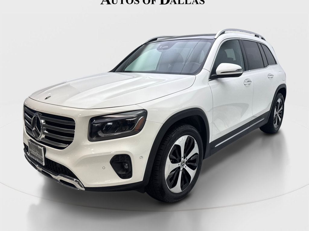 Used 2025 Mercedes-Benz GLB 250 w/ Exclusive Package image 3