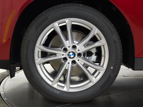 Used 2025 BMW X3 xDrive30i w/ Convenience Package image 8