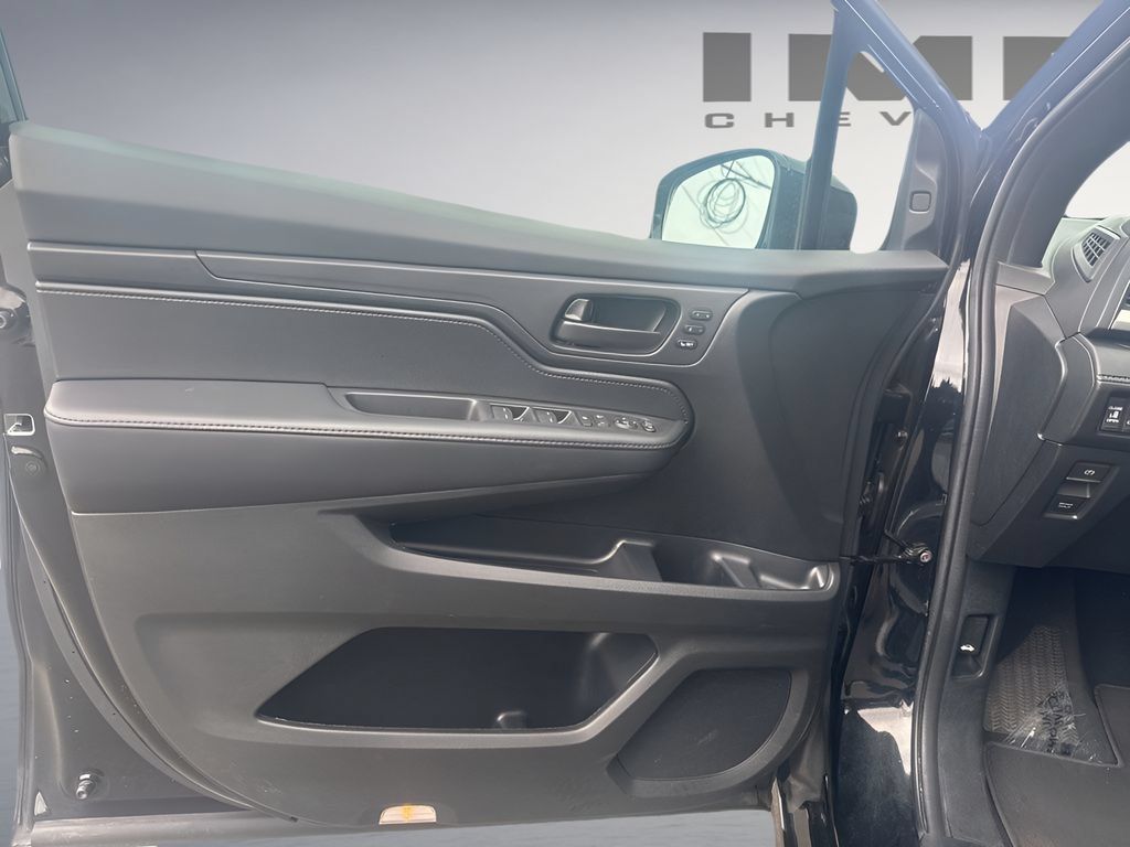 Used 2025 Honda Odyssey Sport-L image 27