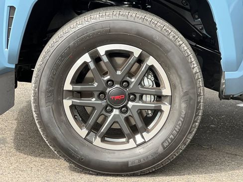 Used 2026 Toyota Tacoma TRD Sport image 12