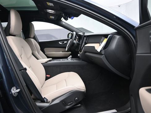 New 2026 Volvo XC60 B5 Plus w/ Climate Package AWD/4WD image 25