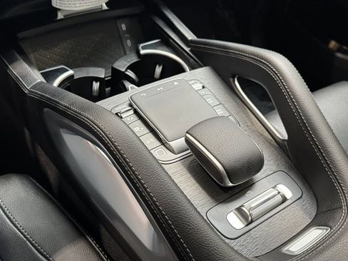 New 2026 Mercedes-Benz GLS 450 4MATIC image 10