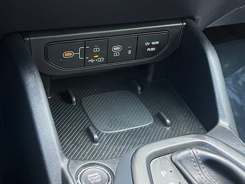 Used 2025 Kia K4 EX FWD image 19