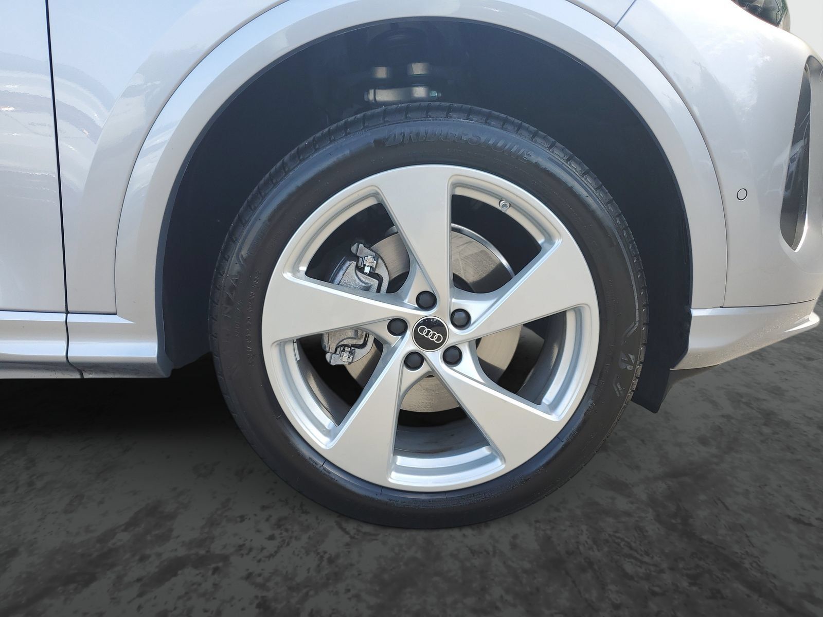 Used 2025 Audi Q5 Premium w/ Premium Plus AWD/4WD image 6