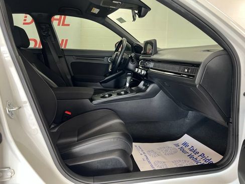 Used 2024 Honda Civic Sport image 12