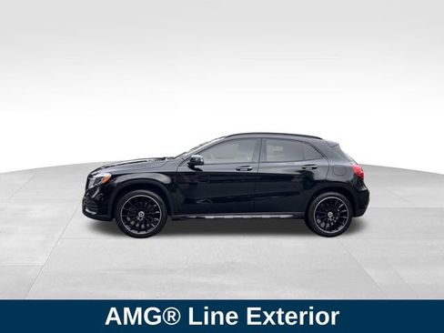 Used 2018 Mercedes-Benz GLA 250 4MATIC image 2