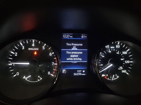 Used 2020 Nissan Rogue SV AWD/4WD image 23