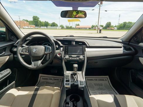 Used 2017 Honda Civic EX image 12