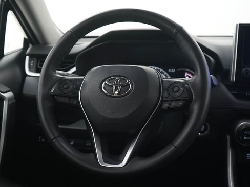 Used 2023 Toyota RAV4 XLE w/ Convenience Package AWD/4WD image 17