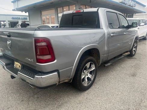 Used 2020 RAM 1500 Laramie AWD/4WD image 30