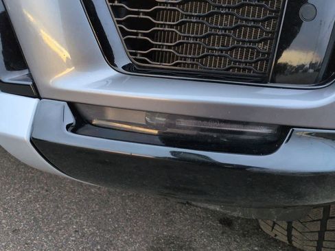 Certified 2022 Land Rover Range Rover Sport HSE Silver Edition image 10