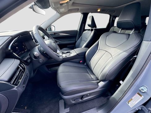 Used 2026 INFINITI QX60 Luxe w/ Cargo Package FWD image 23