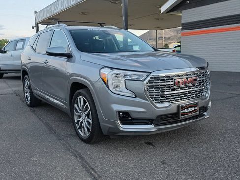 Used 2023 GMC Terrain Denali w/ LPO, Floor Liner Package AWD/4WD image 7