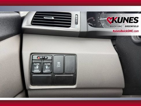 Used 2014 Honda Odyssey EX image 24