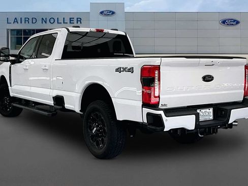 New 2026 Ford F250 XLT w/ XLT Premium Package AWD/4WD image 3