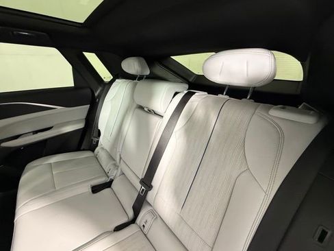 New 2026 Cadillac Lyriq Sport image 31