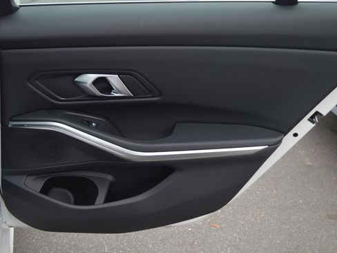 Used 2025 BMW 330i xDrive 330i xDrive w/ Convenience Package image 29