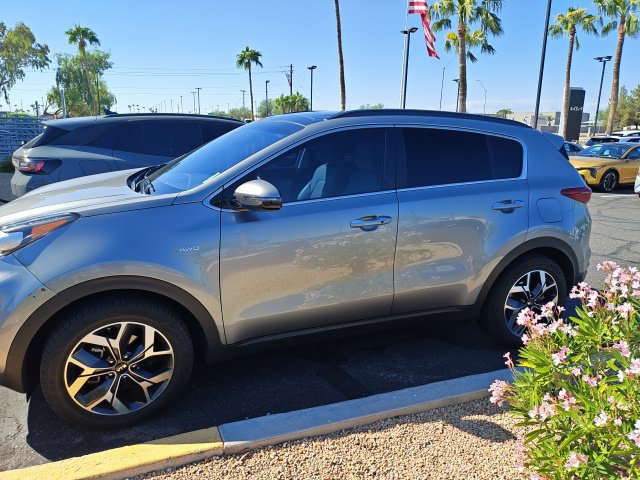 Used 2020 Kia Sportage EX w/ Option Group 15 AWD/4WD image 18