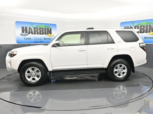 Used 2024 Toyota 4Runner SR5 image 2