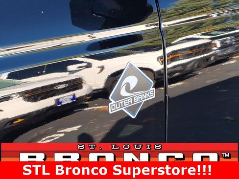 Used 2024 Ford Bronco Outer Banks image 25