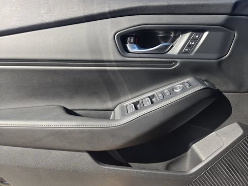 Used 2025 Honda Accord Sport image 24