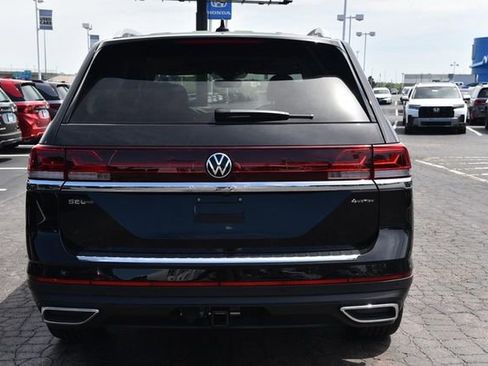 New 2026 Volkswagen Atlas SEL image 6