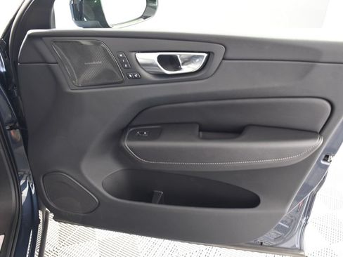 Used 2023 Volvo XC60 B6 Ultimate AWD/4WD image 18