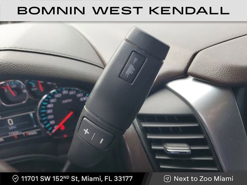 Used 2018 Chevrolet Suburban LS image 18