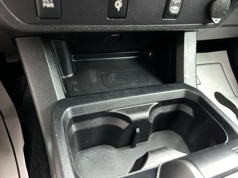 Used 2017 Toyota Tacoma TRD Off-Road image 23