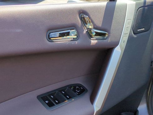 Certified 2023 BMW iX xDrive50 w/ Premium Package image 13