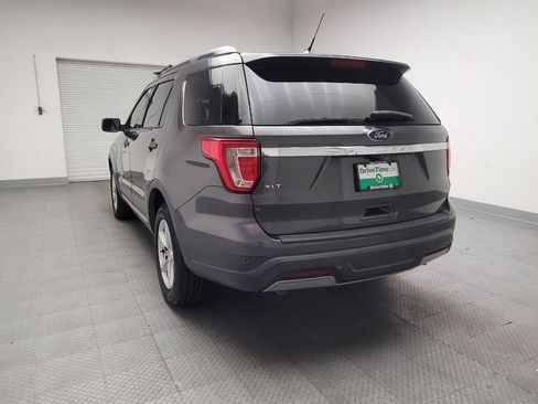 Used 2019 Ford Explorer XLT w/ Equipment Group 201A image 6