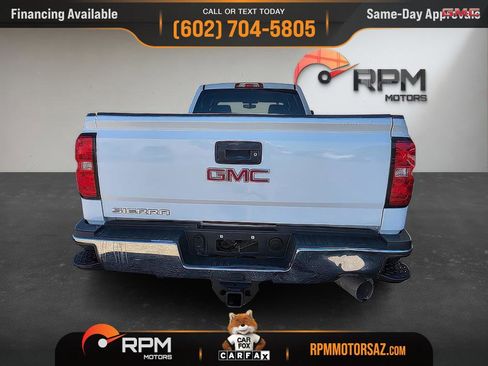 Used 2017 GMC Sierra 3500 2WD Crew Cab w/ Sierra Convenience Package image 4