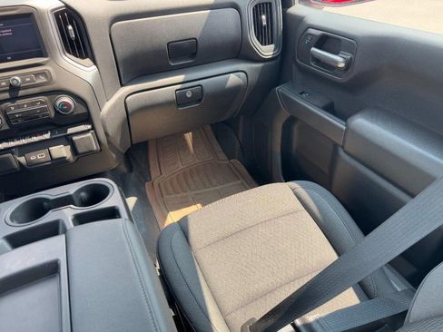 Used 2025 Chevrolet Silverado 1500 Custom w/ Turbomax Blackout Package AWD/4WD image 15