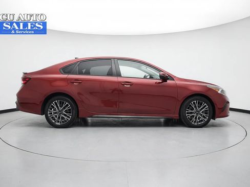 Used 2023 Kia Forte GT-Line w/ GT-Line Technology Package FWD image 5