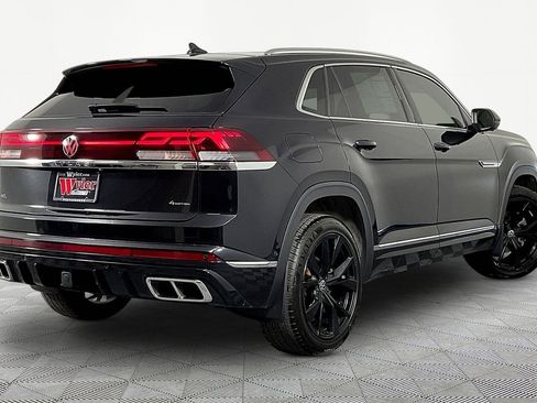 Used 2024 Volkswagen Atlas Cross Sport SEL Premium R-Line AWD/4WD image 6