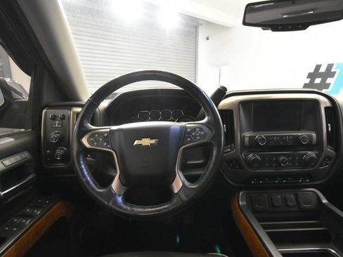 Used 2017 Chevrolet Silverado 1500 High Country AWD/4WD image 21