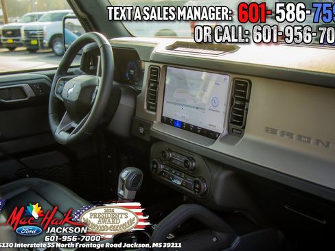 New 2025 Ford Bronco Outer Banks w/ Sasquatch Package AWD/4WD image 36